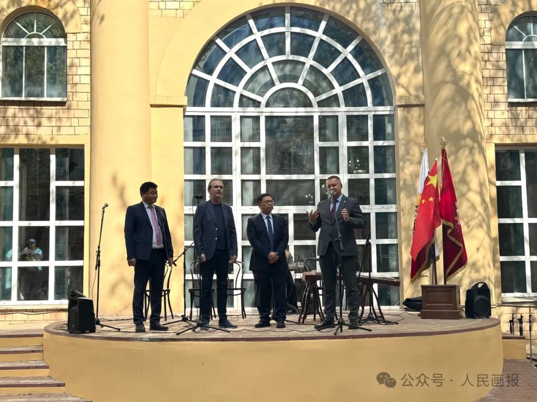 图片 图片